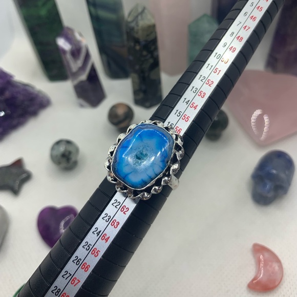 Sparkly Blue Druzy Agate Ring! .925 Sterling Silver Plated, Size 8.75 - Picture 11 of 12